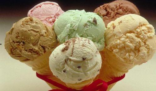 次瓜吃冰淇淋图,次瓜与冰淇淋的甜蜜邂逅