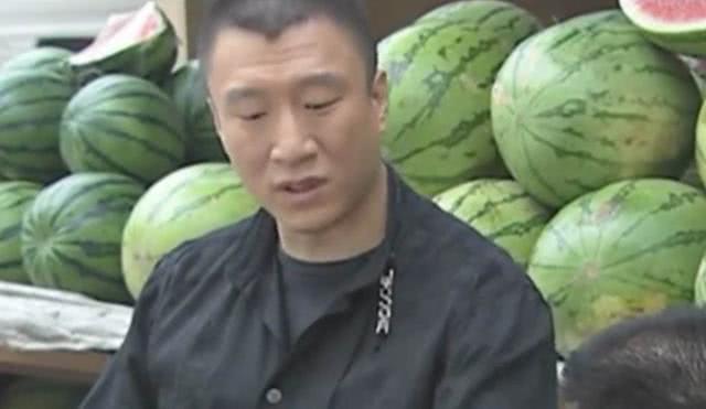 刘华强吃瓜图片,娱乐圈又一热议话题